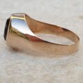 Red Paste Signet Ring in 9ct Gold,  a UK J or a US 5 1/4