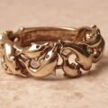 Dolphin Band Ring in 9ct Gold, a UK N 1/2 or a US 7 1/4