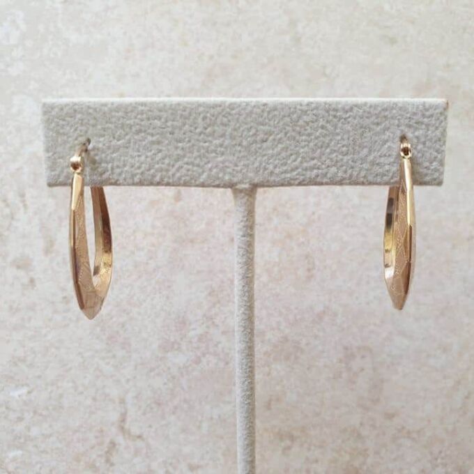 Diamond Pattern Oval Creole Earrings in 9ct Gold.