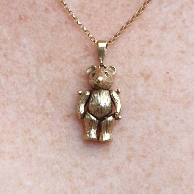 Articulated Teddy Bear Pendant in 9ct Gold
