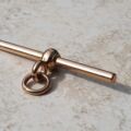 Plain Classic T Bar in 9ct Gold