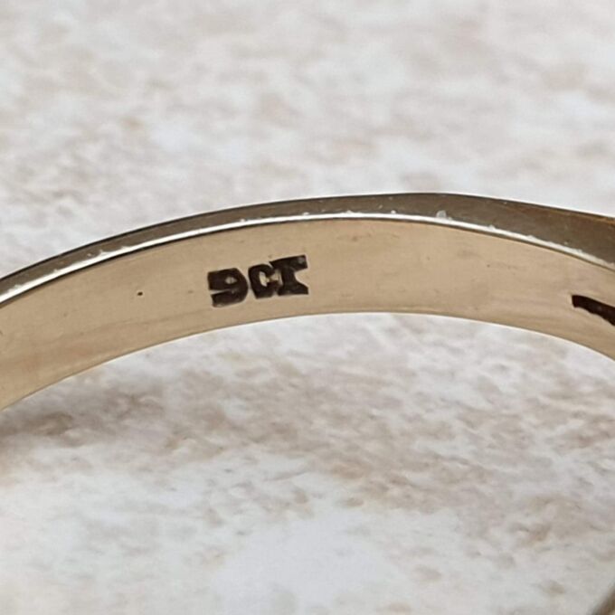 Chrysoprase and Opal Cluster Ring in 9ct Gold,  a UK P or a US 8.