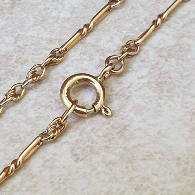 Antique Fancy Link Paperclip Chain Necklace in 9ct Gold, 18 inches.