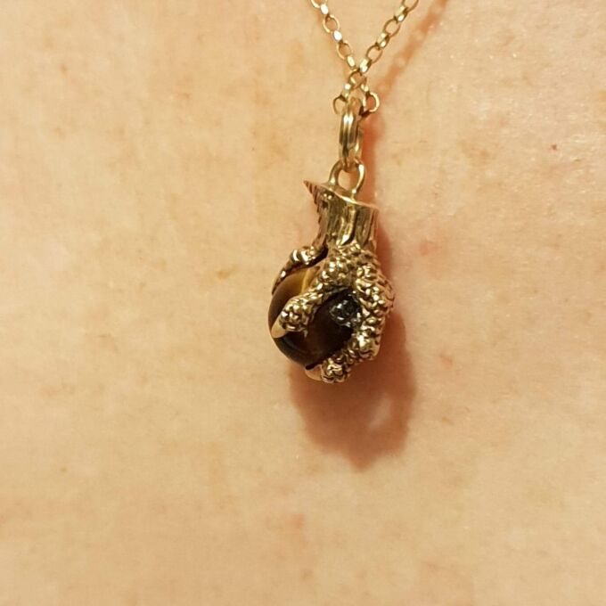 Tigers Eye Claw Talon Fob Pendant in 9ct Gold