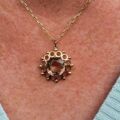 Pretty Quartz Pendant in 9ct Gold