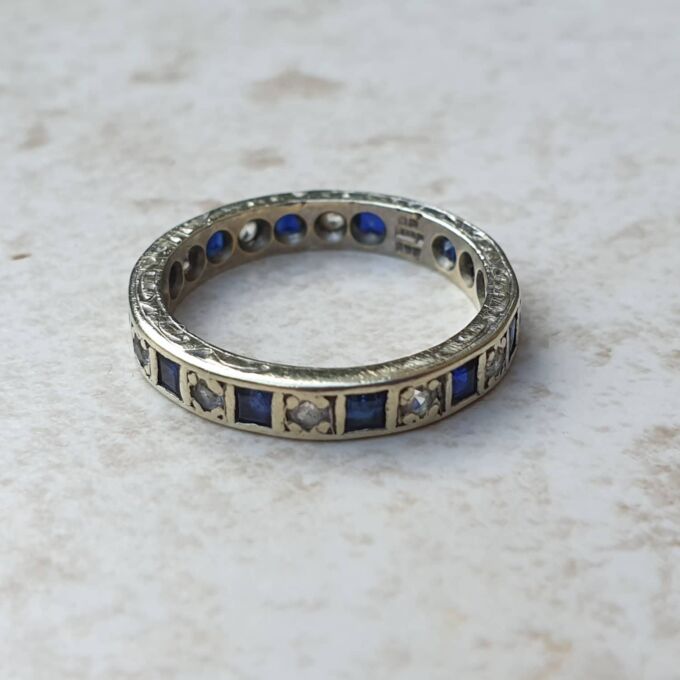Sapphire and Spinel Full Eternity Ring in 9ct Gold, a UK M or a US 6 1/2
