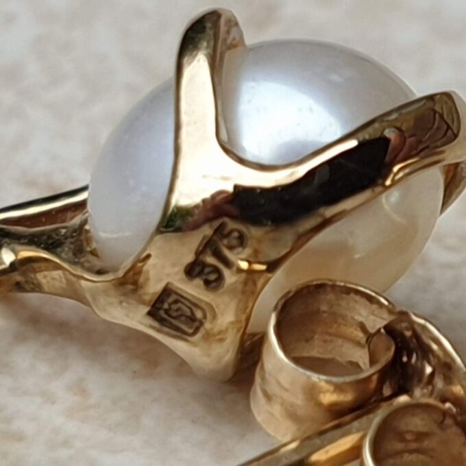 Pearl Caged Earrings in 9ct Gold