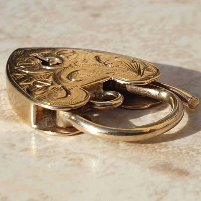 Engraved Heart Padlock in 9ct Gold