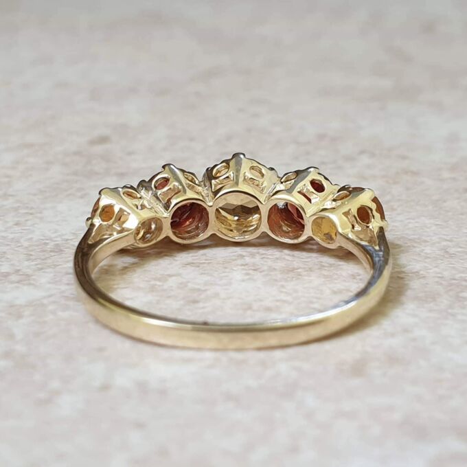 Citrine and Garnet Ring in 9ct Gold, a UK N or a US 7