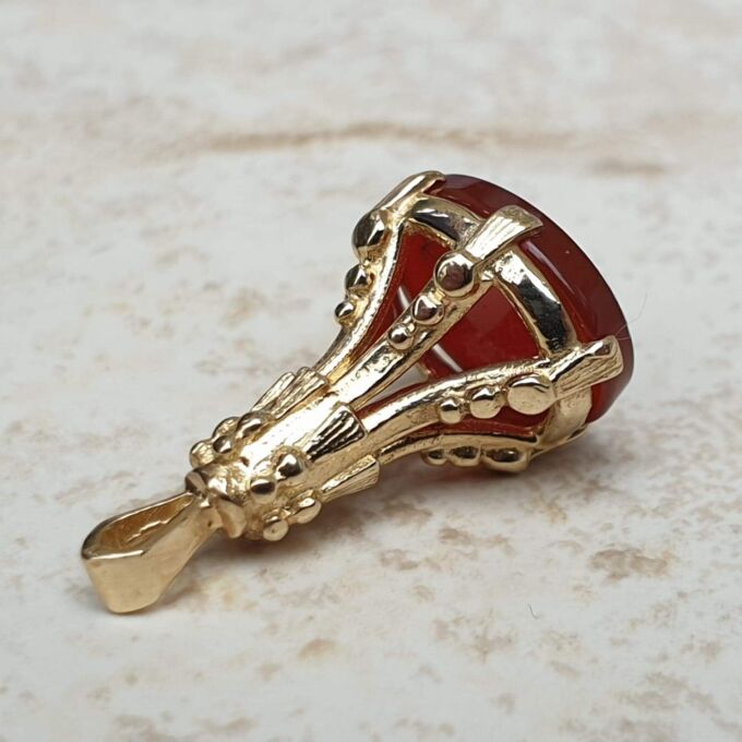 Carnelian Fob Pendant in 9ct Gold