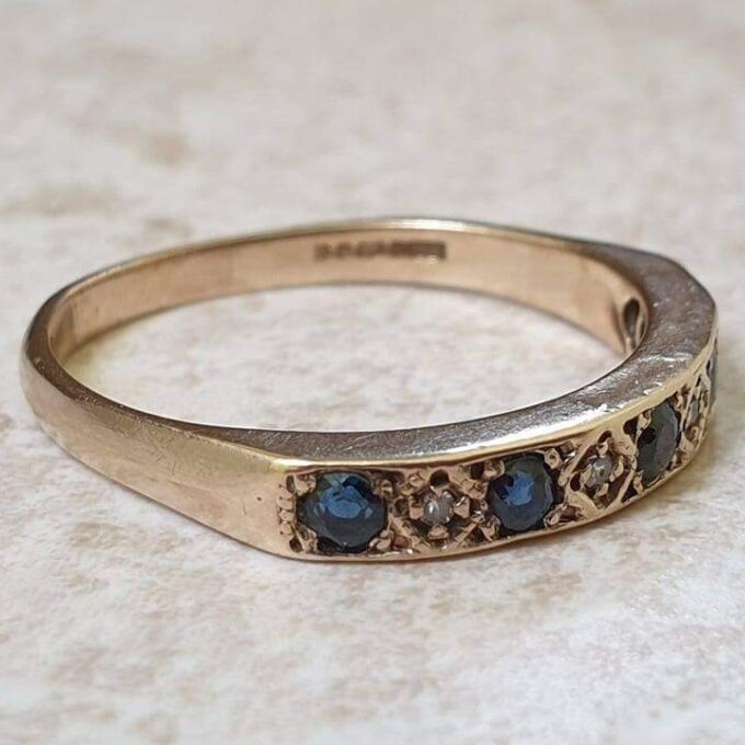 Sapphire and Diamond Stacking band Ring in 9ct gold, a UK R or a US 9.