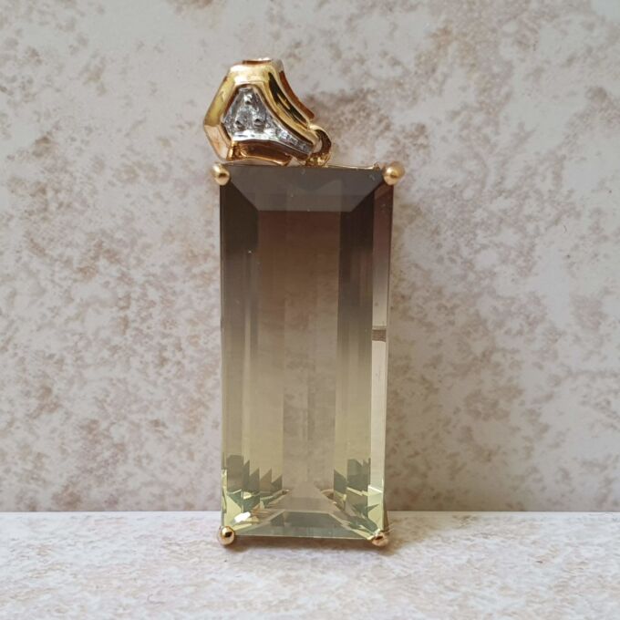 Bi Coloured Quartz Pendant in 9ct Gold