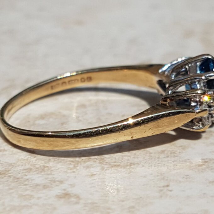 Sale – London Blue Topaz and Diamond Ring in 9ct Gold, a UK N 1/2 or a US 7 1/4.