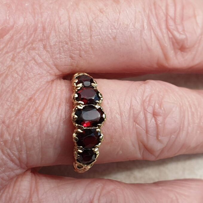 Five Stone Garnet Ring in 9ct Gold,  a UK M or a US 6.