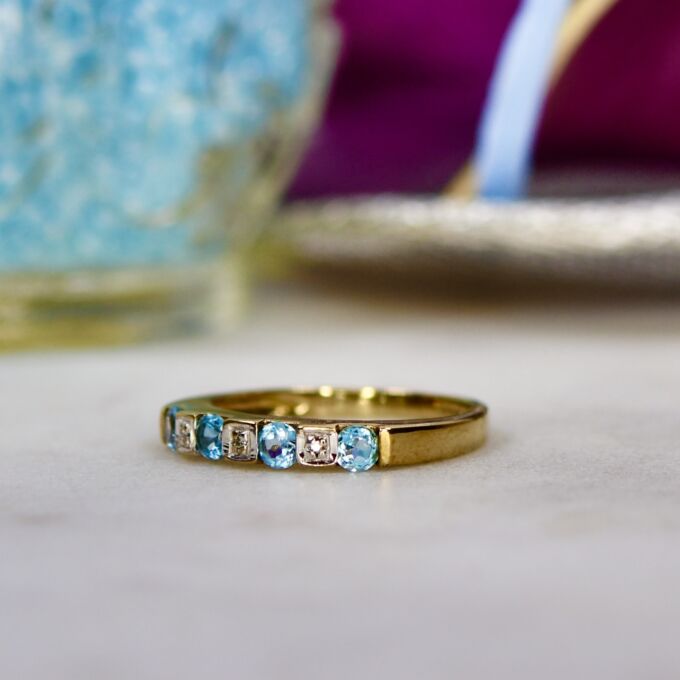 Topaz and Diamond Stacking Band in 9ct Gold.