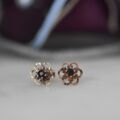 Flower Design Stud Earrings in 9ct Gold.