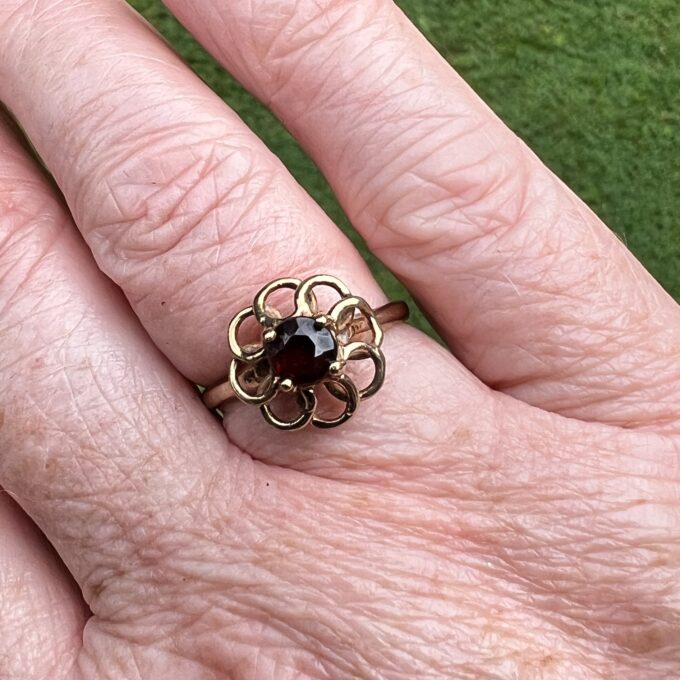 Fancy Set Garnet Solitaire Ring in 9ct Gold.