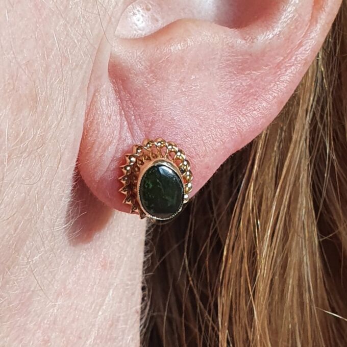 Oval Onyx Stud Earrings in 9ct Gold