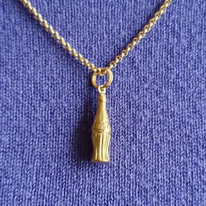 Coca Cola Bottle Charm Pendant in 9ct Gold