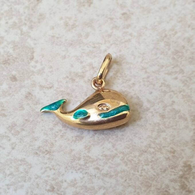 Whale Charm Pendant in 9ct Gold