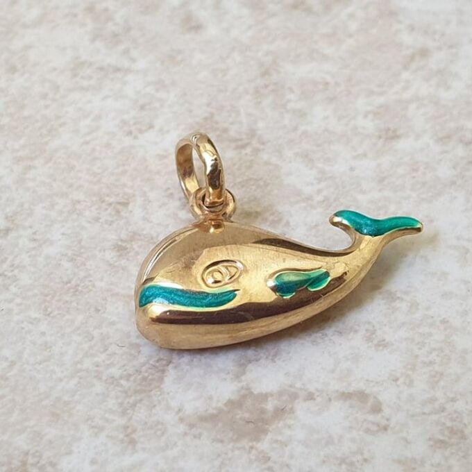 Whale Charm Pendant in 9ct Gold