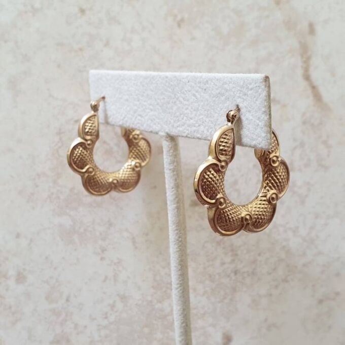 Petal Shaped Hoop Earrings in 9ct Gold
