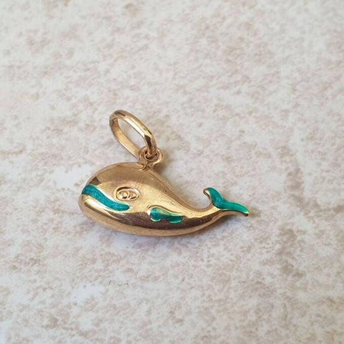 Whale Charm Pendant in 9ct Gold
