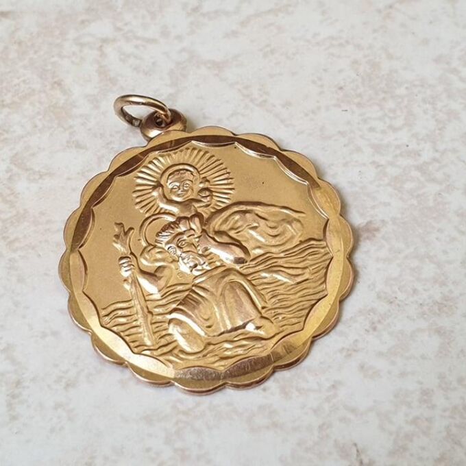 St Christopher Pendant in 9ct Gold