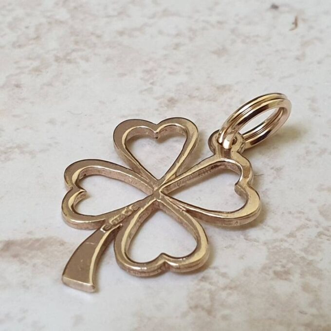 Four Leaf Clover Pendant in 9ct Gold