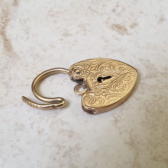 Engraved Heart Padlock in 9ct Gold