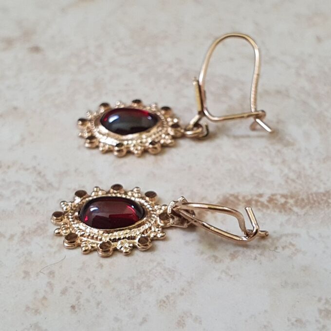 Reserved – Garnet Drop Earrings in 9ct Gold