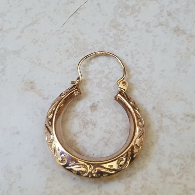 Patterned Hoop Earrings in 9ct Gold