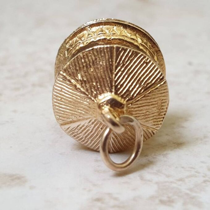 Revolving Fairground Carousel Charm Pendant in 9ct Gold