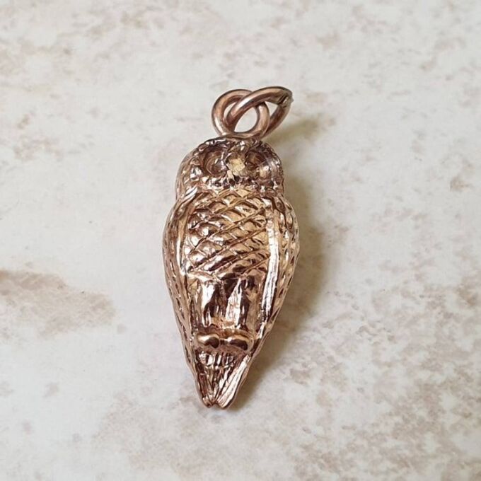 Reserved – Heavyweight Owl Pendant in 9ct Gold