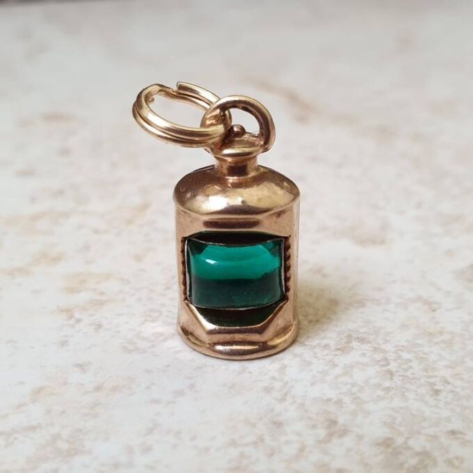 Green Lantern Charm Pendant in 9ct Gold