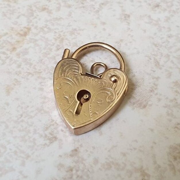 Small Engraved Front Padlock in 9ct Gold