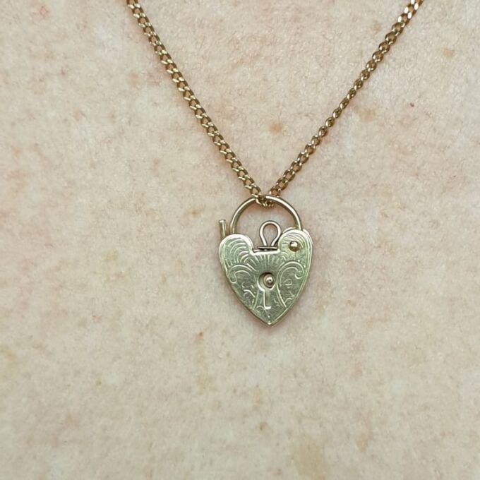 Small Engraved Front Padlock in 9ct Gold