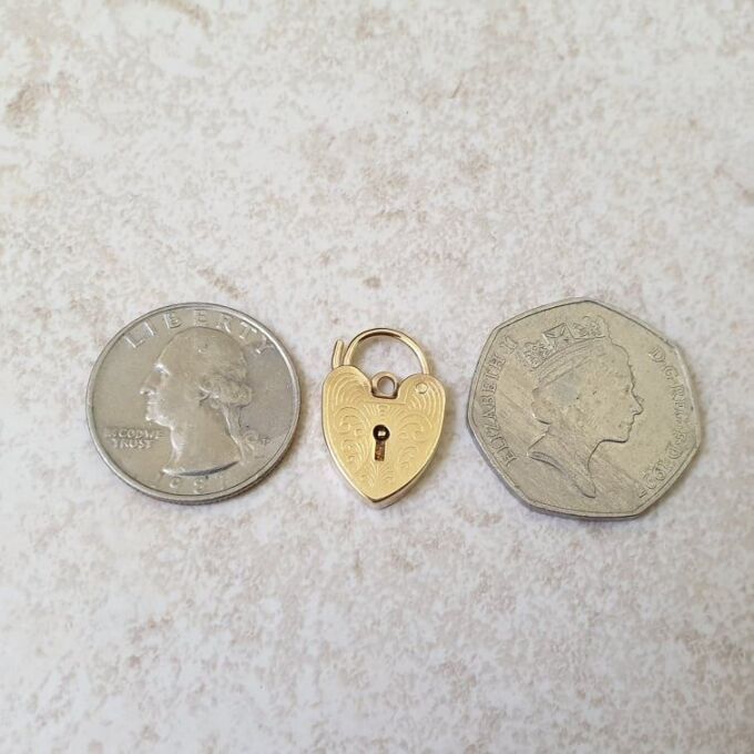 Engraved Heart Padlock in 9ct Gold