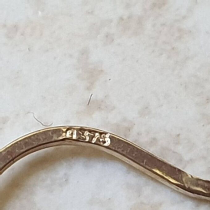 Oval Patterned Hoop Earrings in 9ct Gold