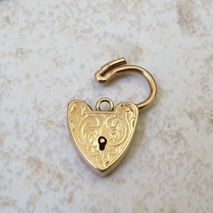 Small Engraved Padlock in 9ct Gold