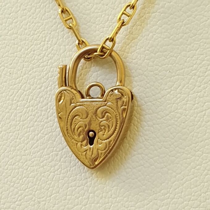 Small Engraved Padlock in 9ct Gold