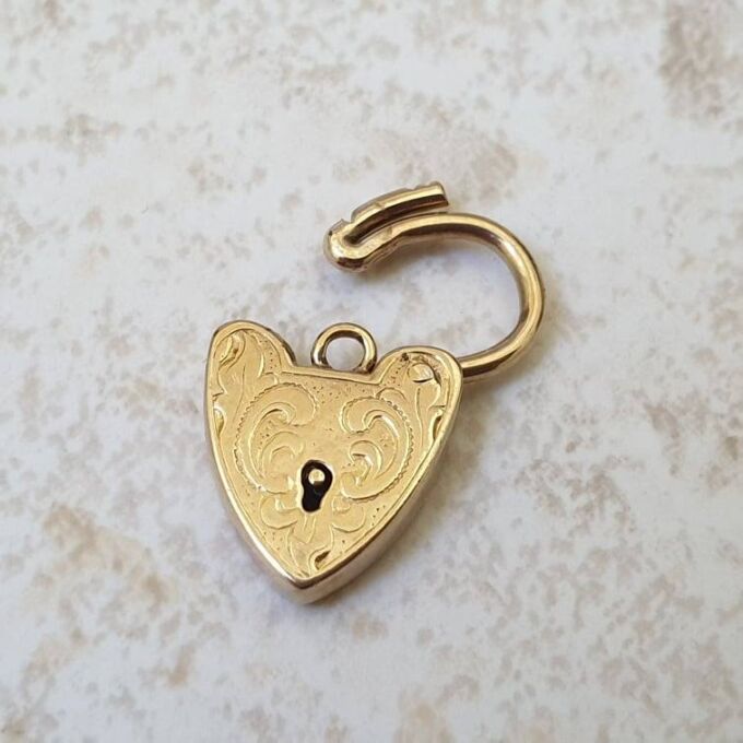 Small Engraved Padlock in 9ct Gold