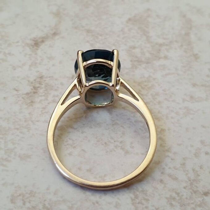 London Blue Topaz Solitaire Ring in 9ct Gold