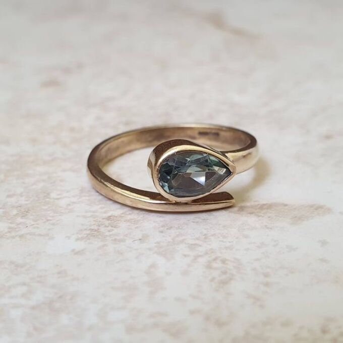 Sky Blue Topaz Snake Ring in 9ct Gold