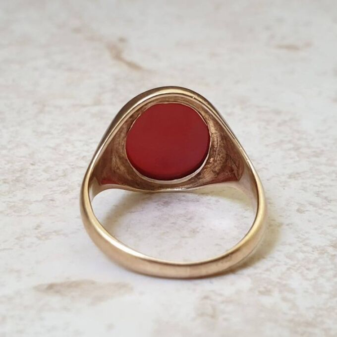 Carnelian Signet Ring in 9ct Gold