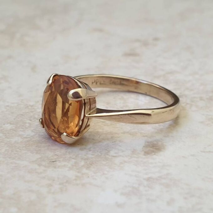 Citrine Solitaire Ring in 9ct Gold
