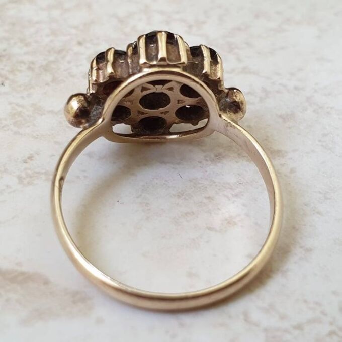 Reserved – Garnet Cluster Ring in 9ct Gold