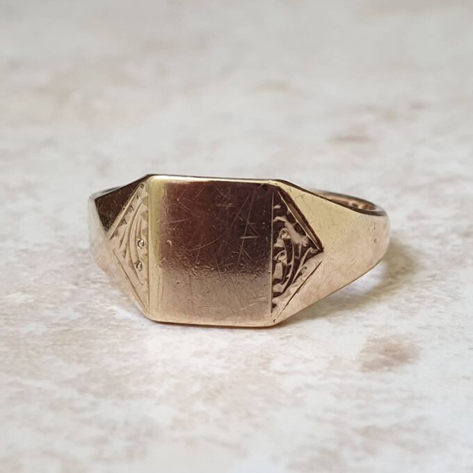 Square Signet Ring in 9ct Gold