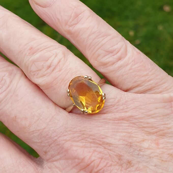 Oval Citrine Solitaire Ring in 9ct Gold