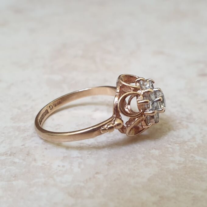 Spinel Cluster Ring in 9ct Gold